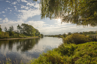 Branston Leas Nature Reserve and the River Trent